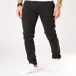 Offres 👍 Pantalon Chino 20703472 Noir de Blend 🔔