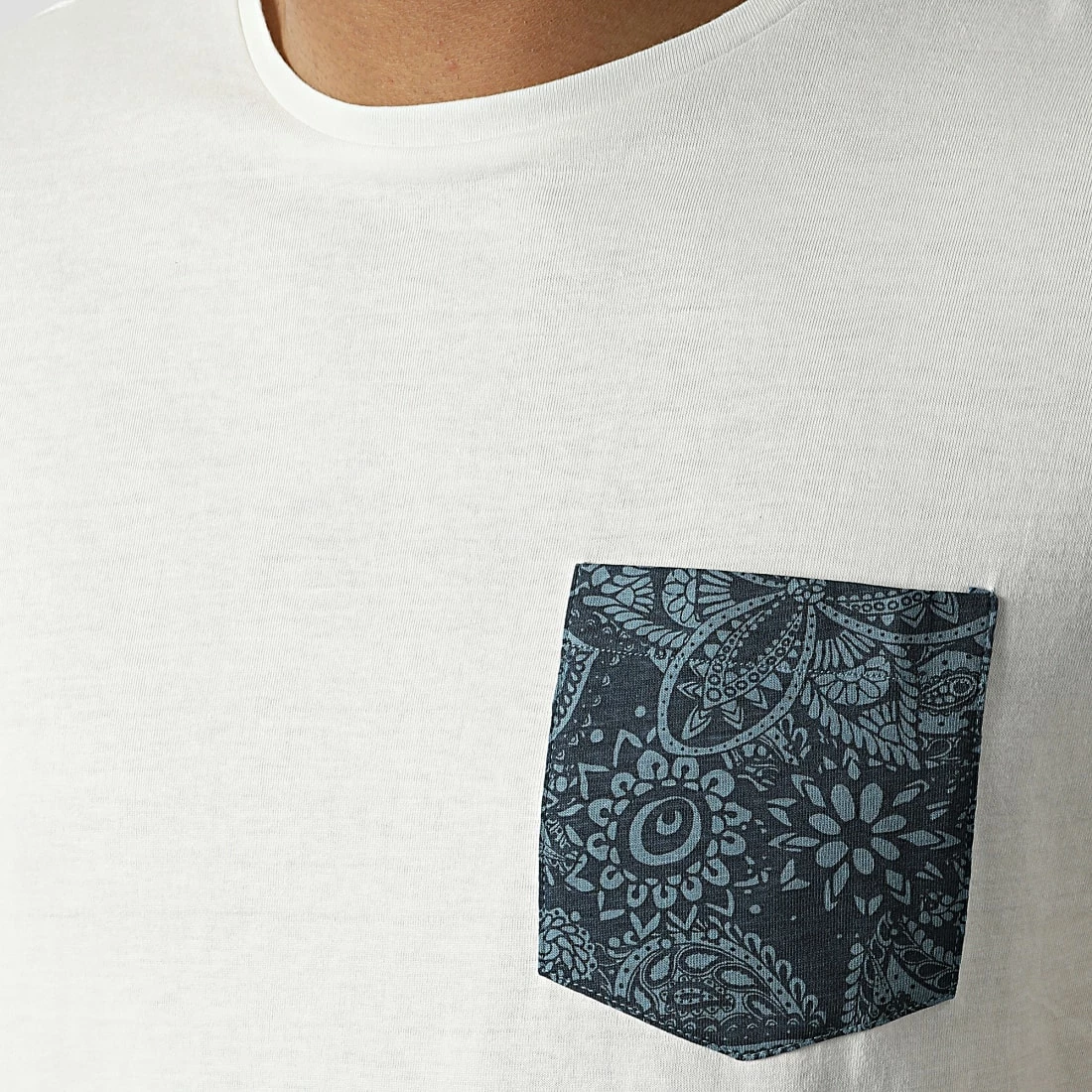 Offres 😉 Tee 👚 Shirt Poche 20713221 Blanc Bandana de Blend ❤️ – Image 2