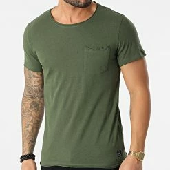 Meilleure affaire ⭐ Tee 👚 Shirt Poche Noel 20709766 Vert Foncé de Blend 👍