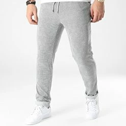 Le moins cher 🎉 Pantalon A Carreaux 20713594 Gris de Blend ⭐