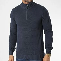Vente flash ⭐ Pull Col Zippé Nantes 20711645 Bleu Marine de Blend ⭐